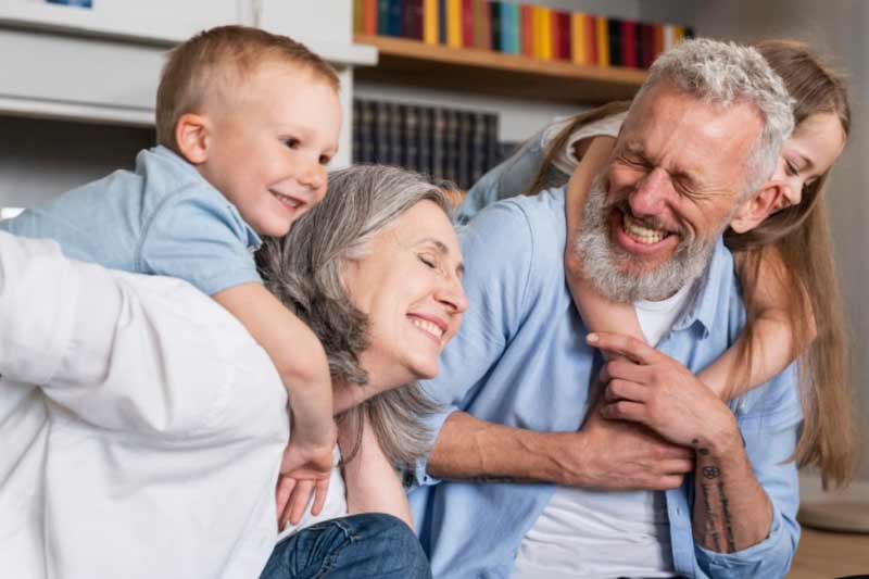 5 Ways to Leave Money for Your Grandkids 